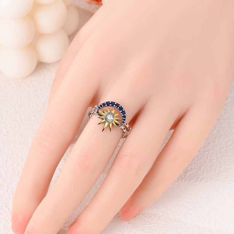 Women's Unique Vintage Minimalist Commuting Style Ring, Gift Idea